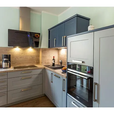 Prázdninový dům Three-master House No 3 *