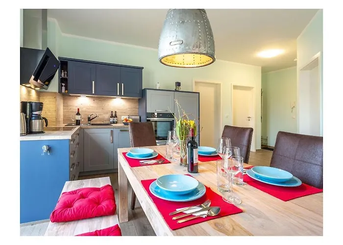 Three-master House No 3 *